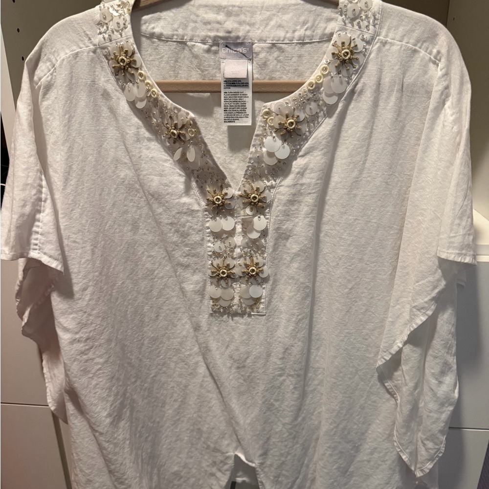 Elegant Chicos White Embellished Women's Top